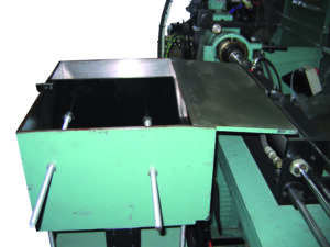 automatic lathe machine/เครื่องกลึงอัตโนมัติ ส่งทางด้านหลัง